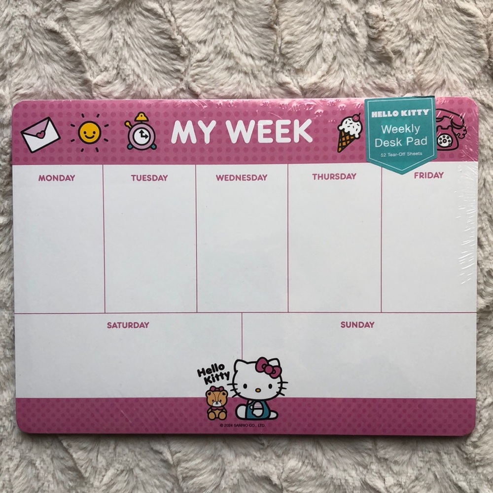 Hello Kitty Weekly Desk Pad